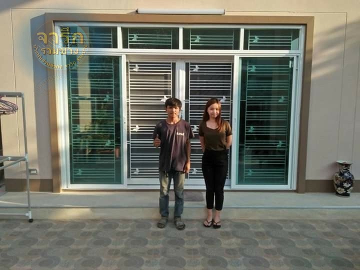 49 - https://pn1983kanchang.com | PN 1986 การช่าง - บริการรับผลิตและติดตั้งงานเหล็กดัด มุ้งลวด ประตูรั้วสแตนเลส กระจกอลูมิเนียม หลังคา กันสาด ต่อเติมบ้าน และปรับปรุงที่อยู่อาศัย ด้วยทีมช่างมืออาชีพ ประสบการณ์กว่า 15 ปี พร้อมรับประกันผลงาน 1 ปี