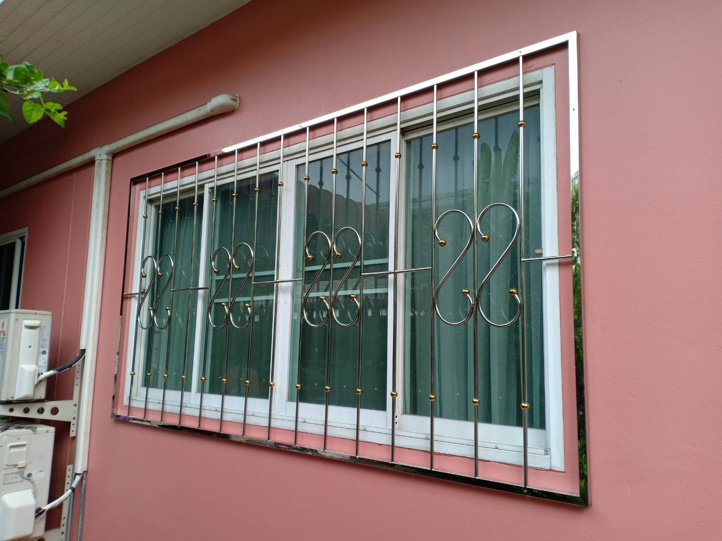 18 - https://pn1983kanchang.com | PN 1986 การช่าง - บริการรับผลิตและติดตั้งงานเหล็กดัด มุ้งลวด ประตูรั้วสแตนเลส กระจกอลูมิเนียม หลังคา กันสาด ต่อเติมบ้าน และปรับปรุงที่อยู่อาศัย ด้วยทีมช่างมืออาชีพ ประสบการณ์กว่า 15 ปี พร้อมรับประกันผลงาน 1 ปี