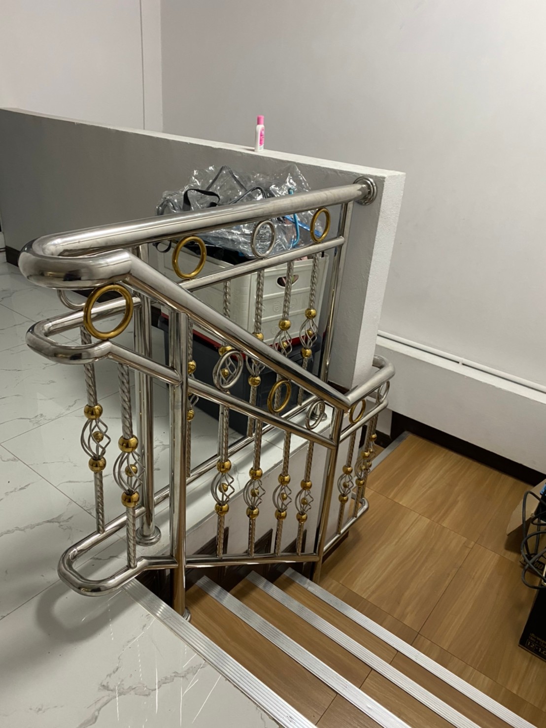 5 - https://pn1983kanchang.com | PN 1986 การช่าง - บริการรับผลิตและติดตั้งงานเหล็กดัด มุ้งลวด ประตูรั้วสแตนเลส กระจกอลูมิเนียม หลังคา กันสาด ต่อเติมบ้าน และปรับปรุงที่อยู่อาศัย ด้วยทีมช่างมืออาชีพ ประสบการณ์กว่า 15 ปี พร้อมรับประกันผลงาน 1 ปี