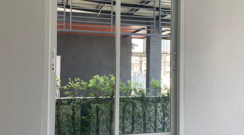 10 - https://pn1983kanchang.com | PN 1986 การช่าง - บริการรับผลิตและติดตั้งงานเหล็กดัด มุ้งลวด ประตูรั้วสแตนเลส กระจกอลูมิเนียม หลังคา กันสาด ต่อเติมบ้าน และปรับปรุงที่อยู่อาศัย ด้วยทีมช่างมืออาชีพ ประสบการณ์กว่า 15 ปี พร้อมรับประกันผลงาน 1 ปี