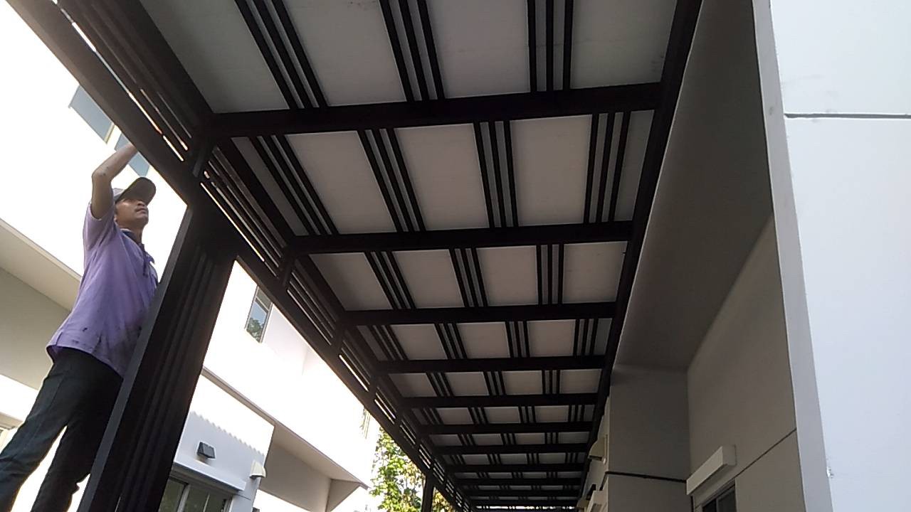 10 - https://pn1983kanchang.com | PN 1986 การช่าง - บริการรับผลิตและติดตั้งงานเหล็กดัด มุ้งลวด ประตูรั้วสแตนเลส กระจกอลูมิเนียม หลังคา กันสาด ต่อเติมบ้าน และปรับปรุงที่อยู่อาศัย ด้วยทีมช่างมืออาชีพ ประสบการณ์กว่า 15 ปี พร้อมรับประกันผลงาน 1 ปี